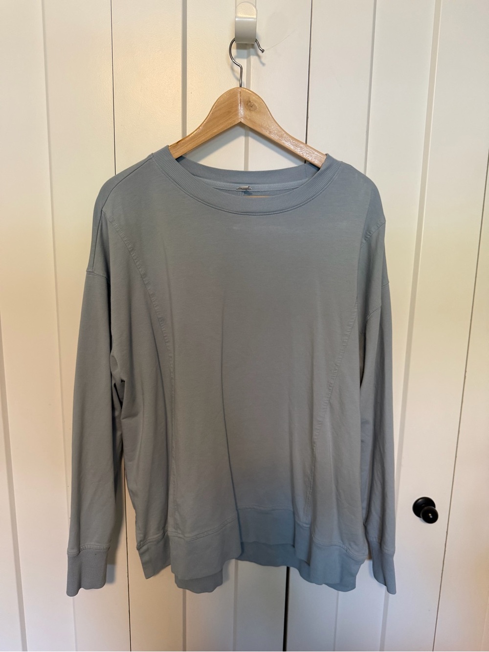 Zella Lightweight Crewneck Sweatshirt - Pale Sage